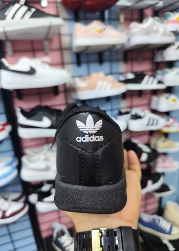 40 Beden Adidas Siyah Kadın Spor Ayakkabı