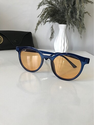 Beden lacivert Renk Rayban marka güneş gözlüğü