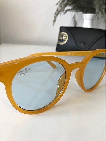 Ray Ban Rayban marka güneş gözlüğü