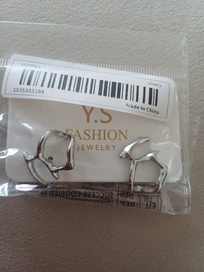 Modern Kadın Küpe - Görsel 2