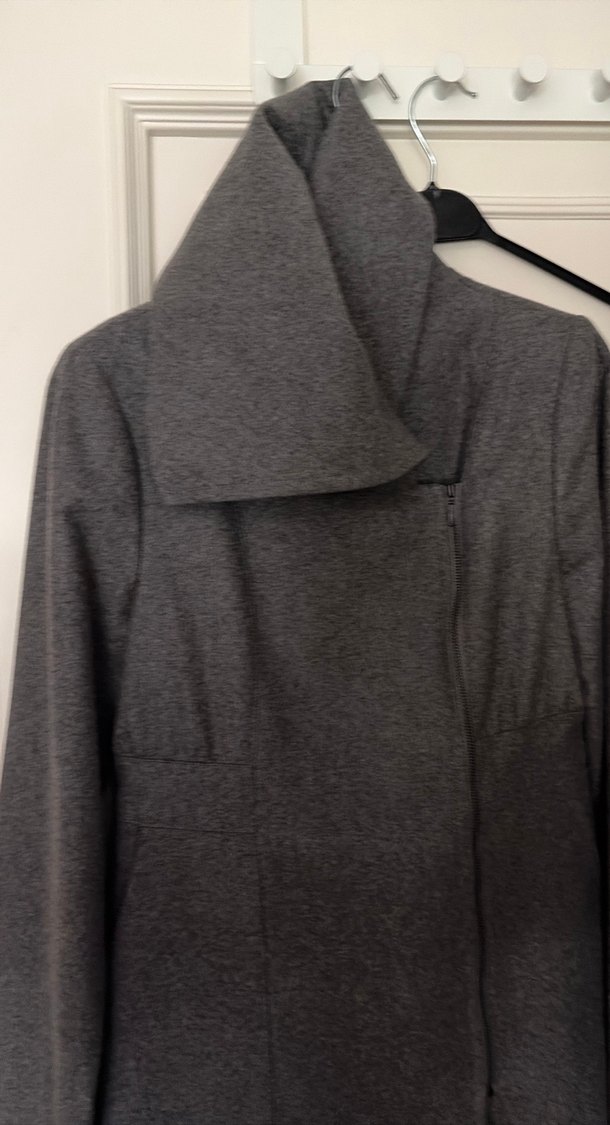 Geniş Yaka Antrasit Kaban - Görsel 2