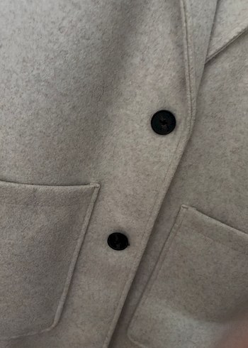 Düğmeli Bej Klasik Kaban - Görsel 4