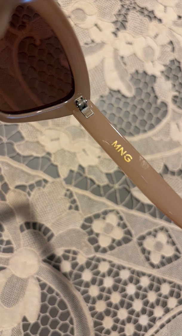 Bej Dantelli Retro Kadın Güneş Gözlüğü - Görsel 5