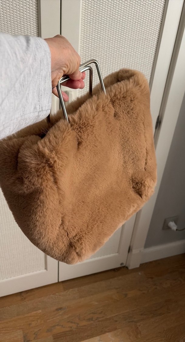 Bej Kürklü Kadın Çantası - Görsel 2