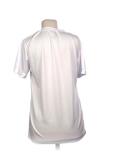 xl Beden Nike T-shirt %70 İndirimli.