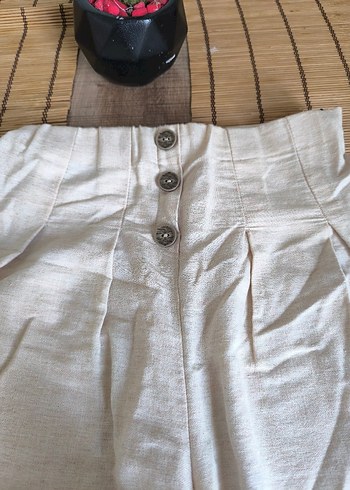 Diğer Düğmeli Beyaz Keten Midi Geniş Paça Pantolon
