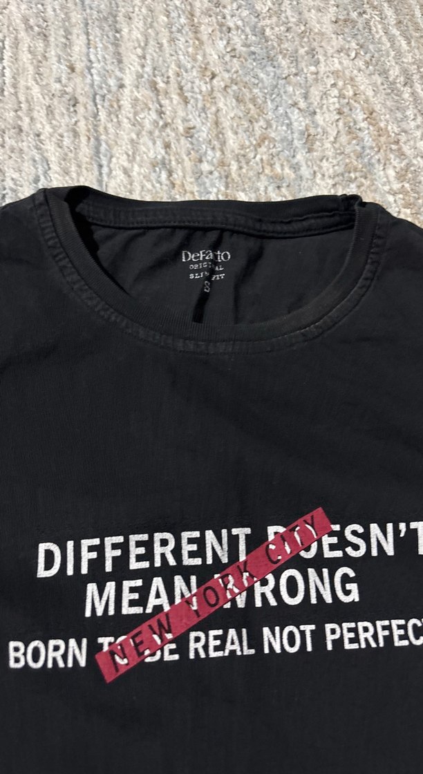 Siyah Baskılı Kısa Kollu Erkek Tişört - Görsel 3