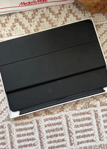 Beden Apple iPad Siyah Smart Keyboard
