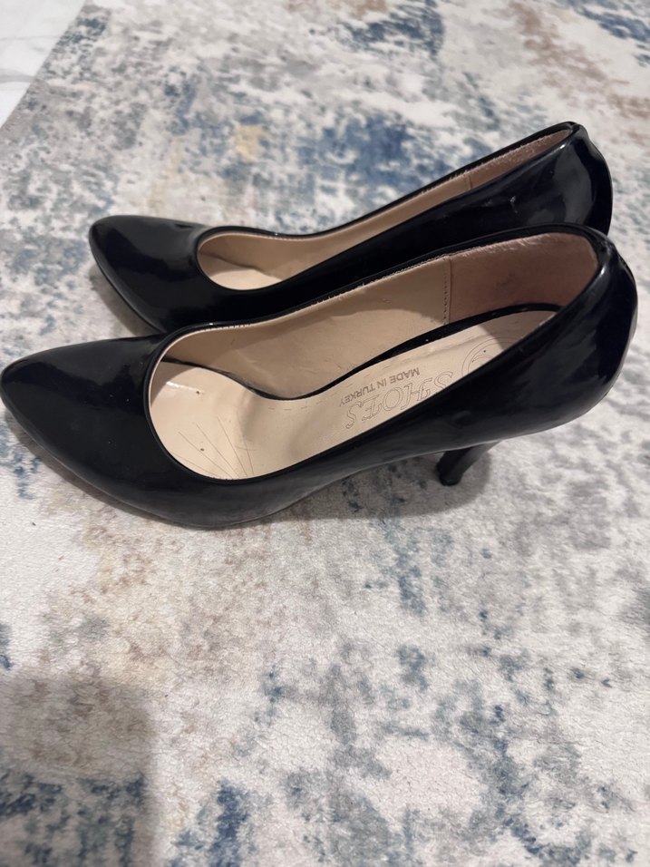 Siyah Parlak Stiletto Kadın Ayakkabı - Görsel 4