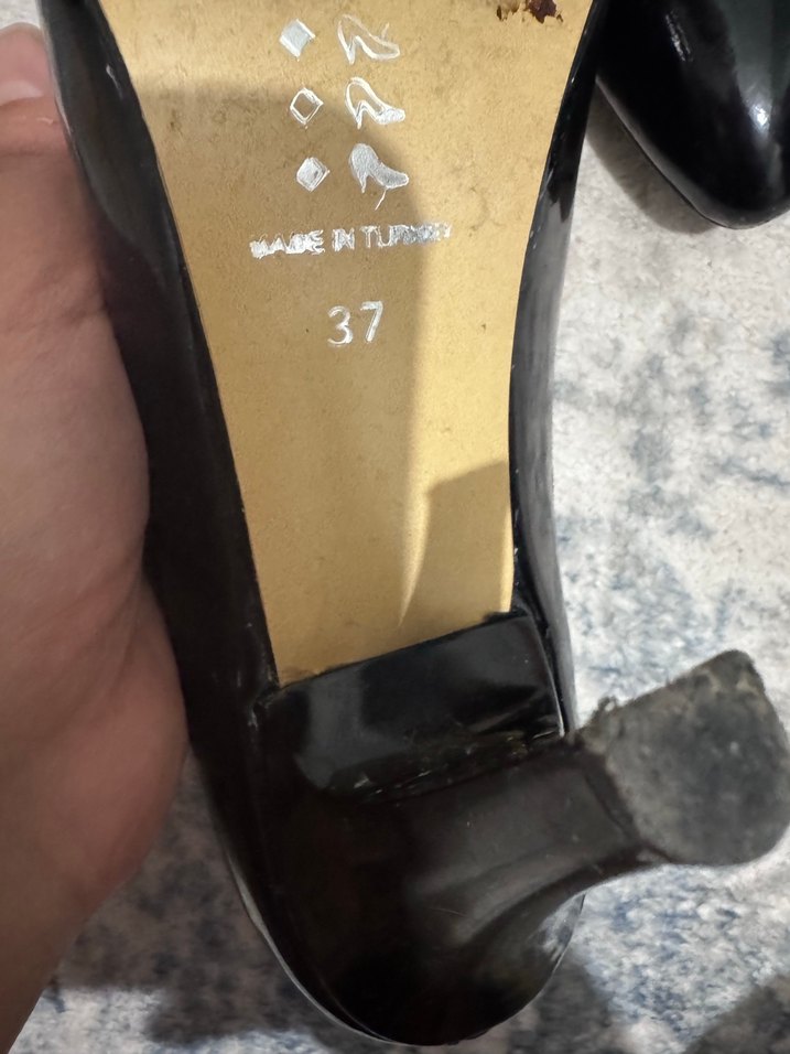 Siyah Parlak Stiletto Kadın Ayakkabı - Görsel 2