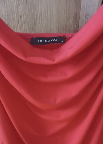 s Beden Trendyolmilla Kırmızı Drapeli Mini Askılı Elbise