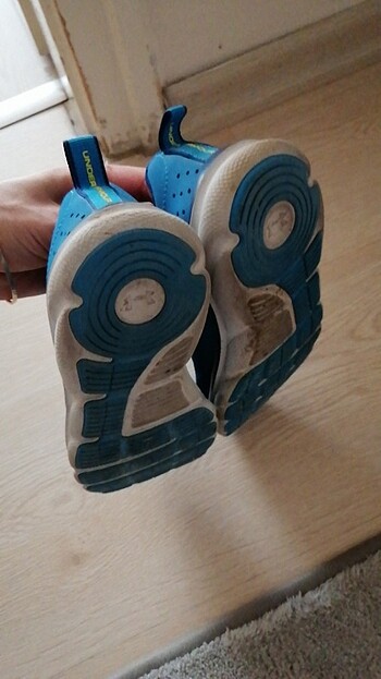 32 Beden Under armour marka erkek çocuk spor ayakkabı