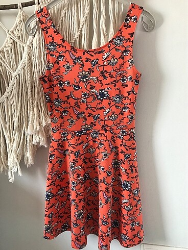H&M çiçekli elbise
