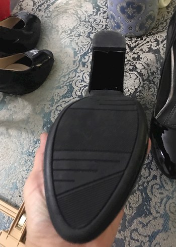 Klasik Siyah Rugan Stiletto Kadın Ayakkabı - Görsel 2