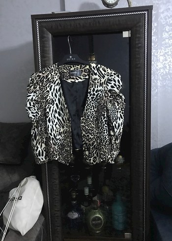 Leopar Desenli Kürklü Kısa Kadın Yelek - Görsel 8