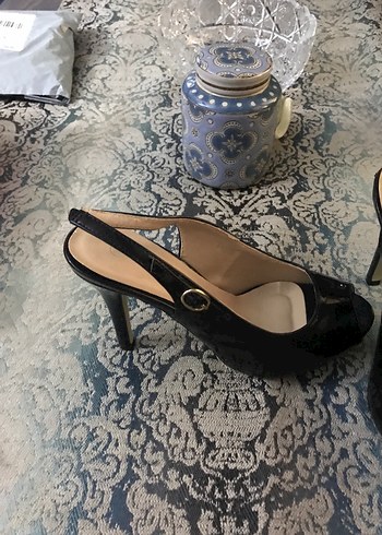 Siyah Parlak Yılan Desenli Tokalı Stiletto - Görsel 2