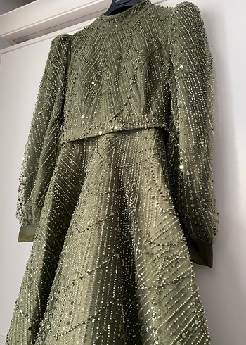 MERVEN AKYÜZ - HAKİ TESETTÜR ABİYE - Görsel 5