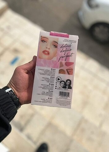 Real Techniques Artist Essentials Makyaj Fırça Seti