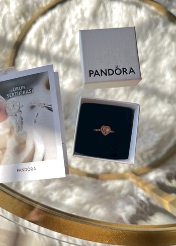 Pandora Rose Gold kalpli yüzük