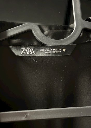 Zara Zara saten Uzun Kollu Siyah Drapeli Midi Elbise