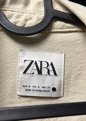 Zara Zara yeşil ceket