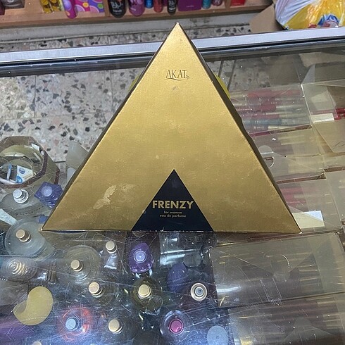 Beden Akat Frenzy Edp 5x7,5ml = 37,5ml Üçgen Set