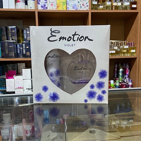 Emotion Violet Edt 50ml + Deo SET