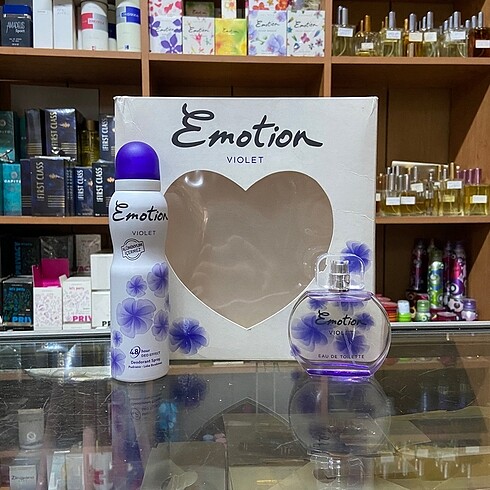Diğer Emotion Violet Edt 50ml + Deo SET