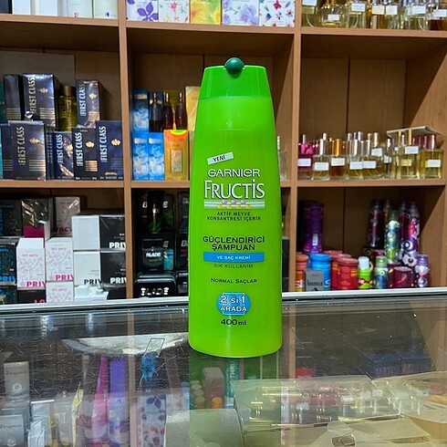 Garnier Şampuan Normal Saçlar Kremli Güçlendirici Şampuan 400ml.