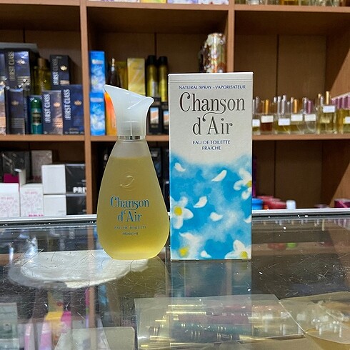 Chanson d Air edt 50ml Bayan parfümü. Coty