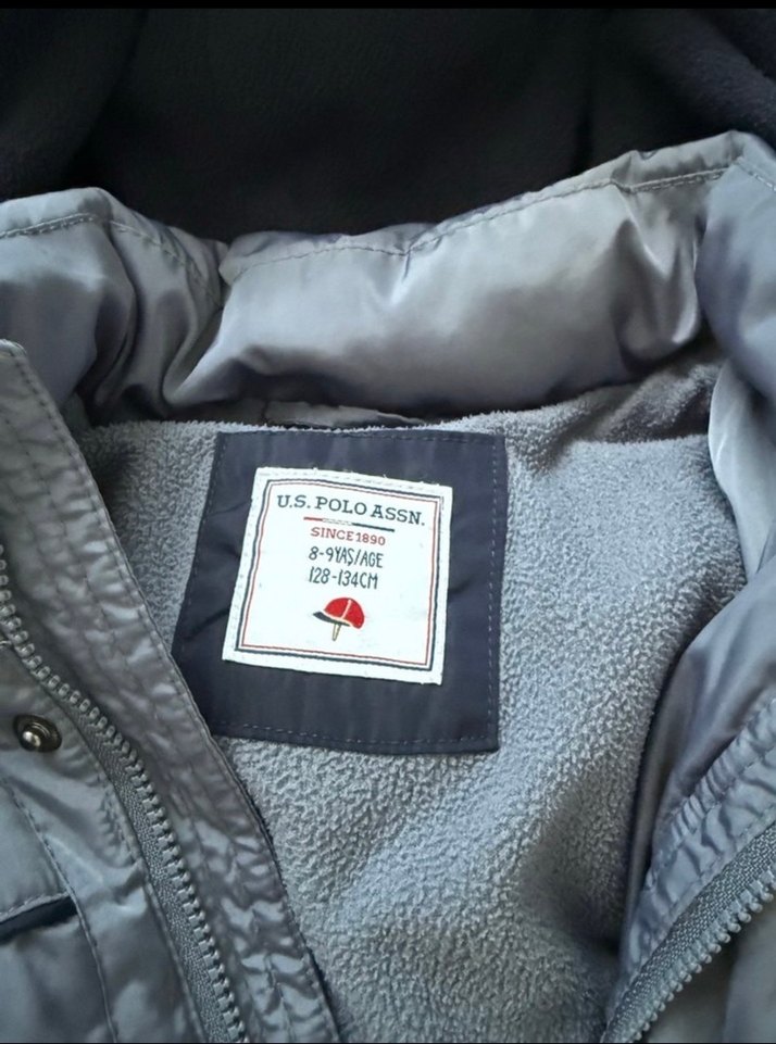 Gri Erkek Çocuk Kürklü Mont - Görsel 2