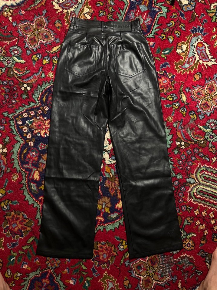 Bershka Kadın Deri pantolon - Görsel 2