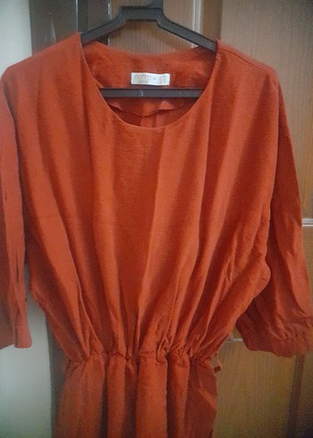 Kısa Kollu Parlak Kırmızı Midi Elbise - Görsel 4