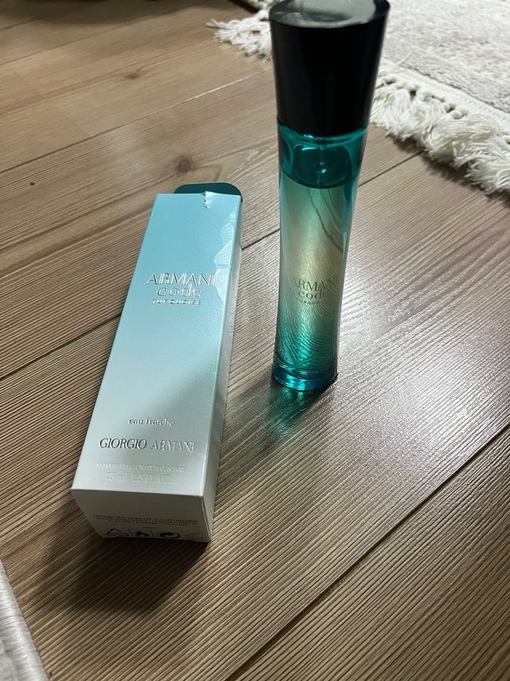 Orjinal 
Giorgio Armani Code Turkuaz  Parfümü - Görsel 3