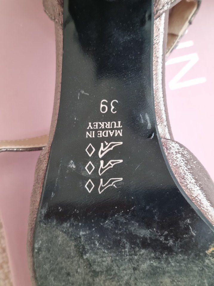 Gri Tokalı  yüksek topuk abiye ayakkabı simli - Görsel 5