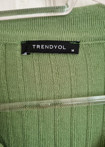 Yeşil V Yakalı Uzun Kollu Triko Kazak - Görsel 3