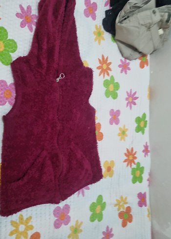 Kadın Bordo Peluş Kolsuz Yelek - Görsel 4