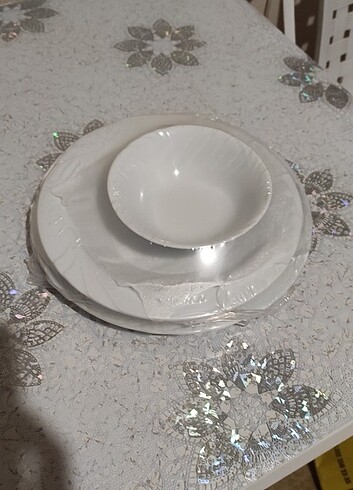 Yemek tabağı 