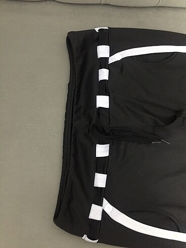 Adidas Eşofman altı orijinaldir