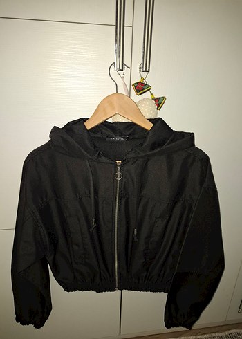 Trendyol & Milla Su İtici Sapkali Sweatshirt
