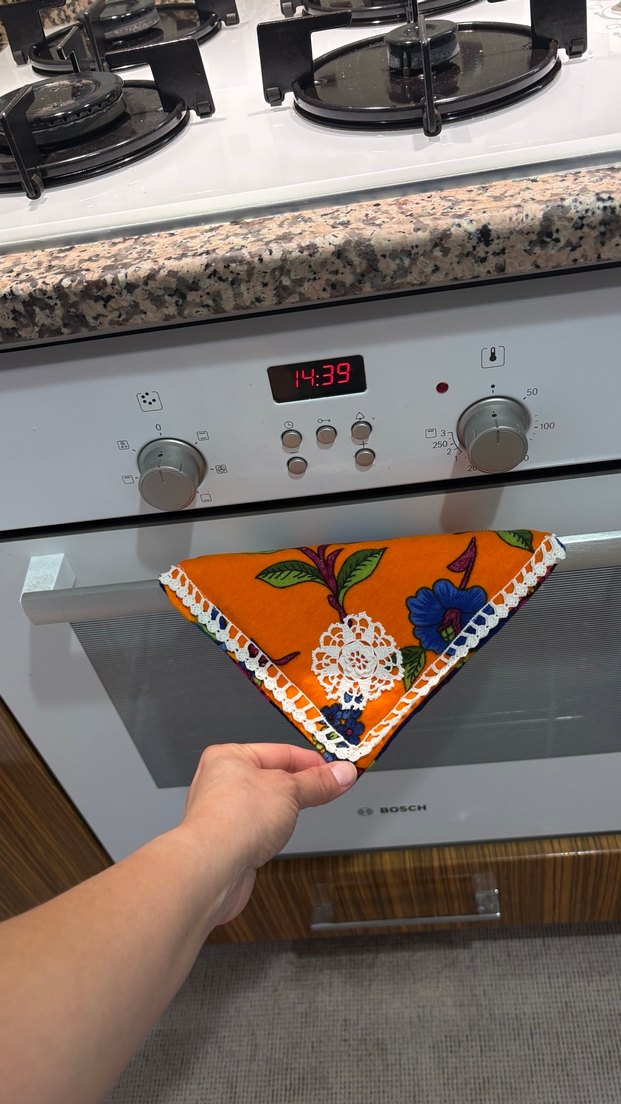 Çiçek Desenli Renkli Fırın Eldiveni - Görsel 3