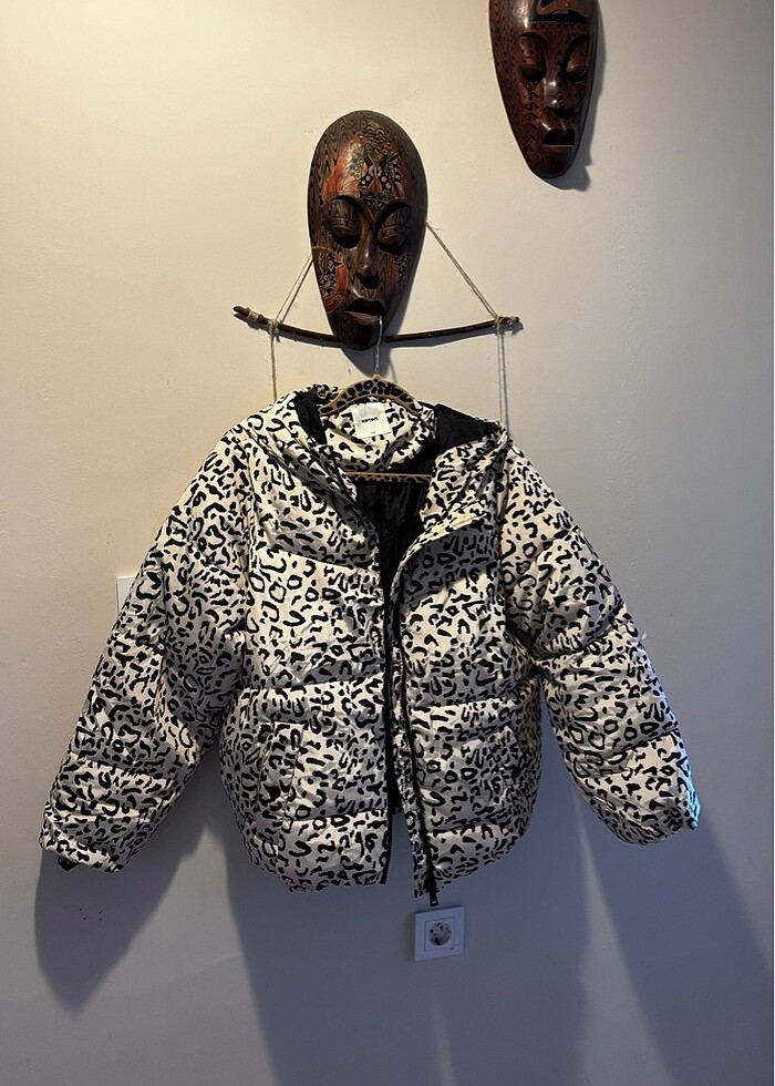 Beyaz Leopar Şişme Mont - Görsel 2