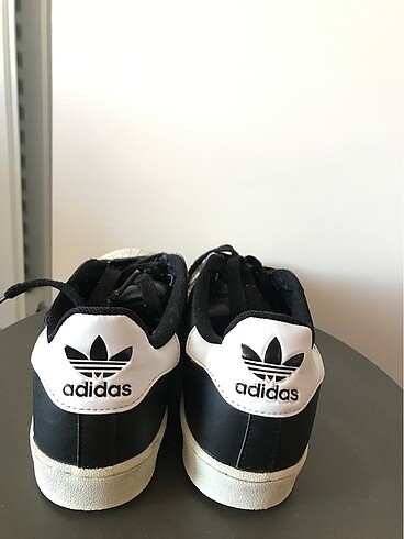 38,5 Beden Adidas ayakkabı