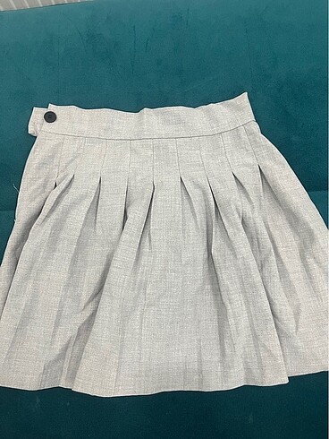 Bershka Pileli etek