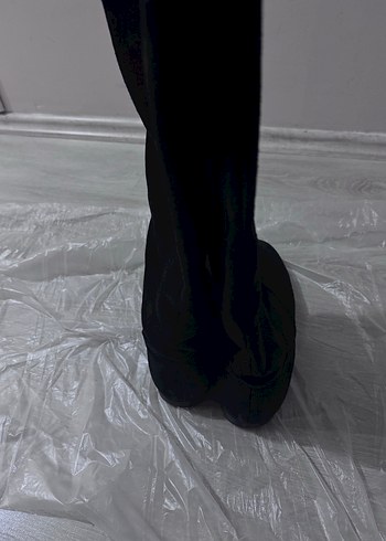 İnci Siyah Süet İnce Topuklu Diz Boyu Kadın Çizme - Görsel 4