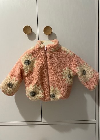 Kız Çocuk Pembe Peluş Çiçek Desenli Ceket
