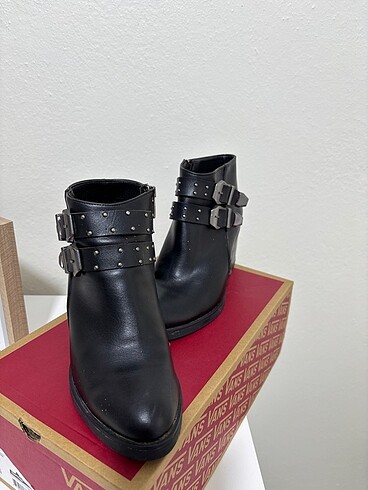 Topuklu bot - Görsel 3