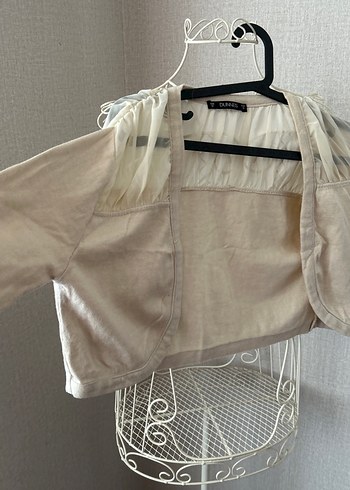 Kız Çocuk Beyaz Kolsuz Bolero - Görsel 2