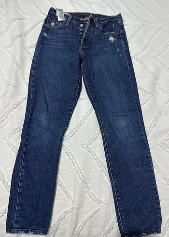 Levis Koyu Mavi Rahat Kesim Denim Jean