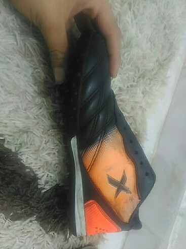 Futbol ayakkabısı